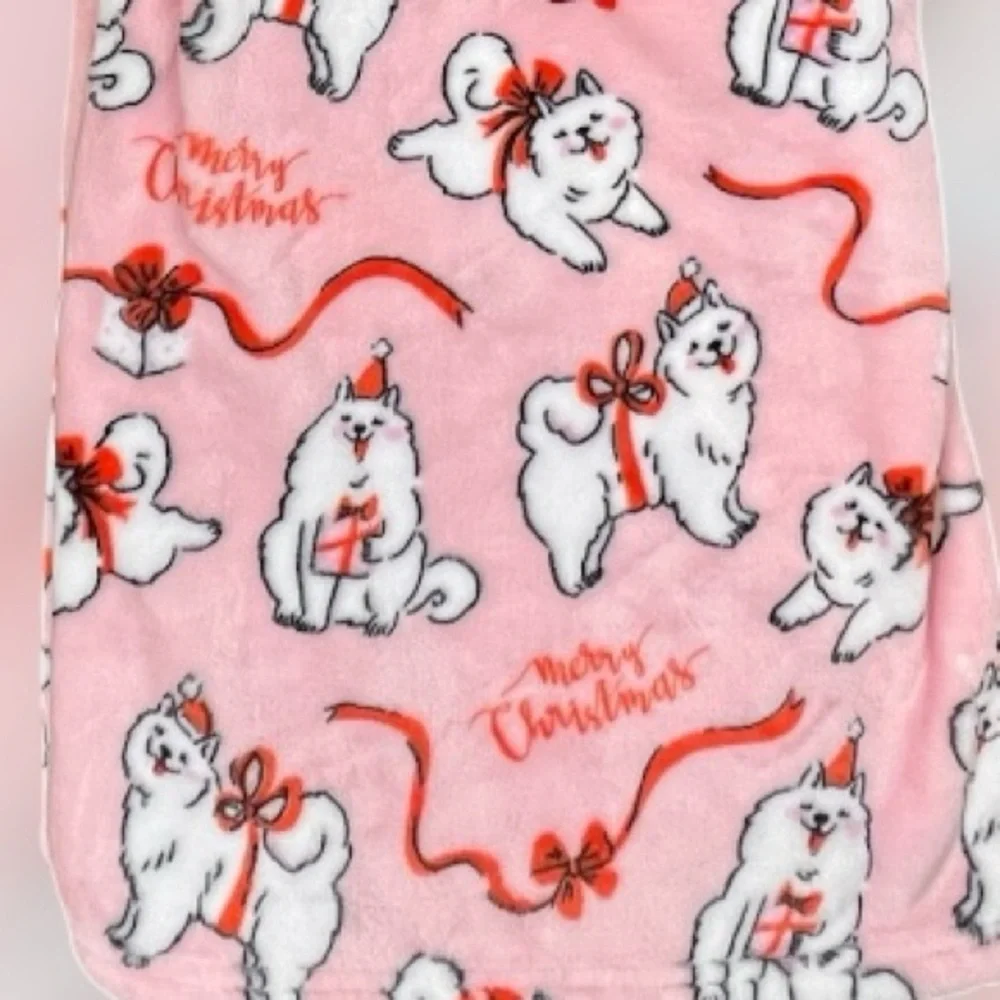 PETS - Merry & Bright - ‘Merry Christmas Dogs’. Plush Throw. 50”x70”. NWT Firm!